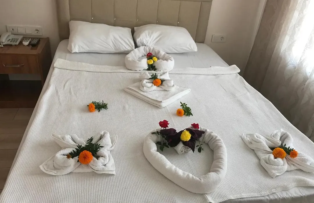 Ikizler Apart Otel-1